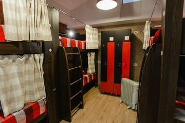Фото номера Кровать в общем 8-местном номере для мужчин и женщин Хостел Smile Hostel г. Нижний Новгород 7