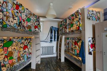 Фото номера Кровать в общем 8-местном номере для мужчин и женщин Хостел Smile Hostel г. Нижний Новгород 3