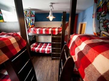 Фото номера Кровать в общем 6-местном номере для мужчин и женщин Хостел Smile Hostel г. Нижний Новгород 6
