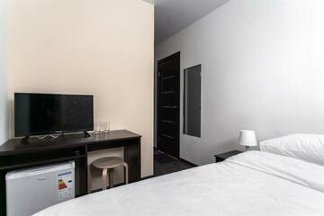 Фото номера Номер эконом с 1 двуспальной кроватью Гостевой дом Мини-Отель New House г. Нижний Новгород 3