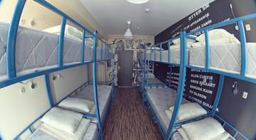 Фото номера Кровать в общем 10-местном номере Гостиница Best Days Hostel &amp; Club г. Нижний Новгород 2