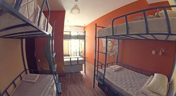 Фото номера Кровать в общем 8-местном номере Гостиница Best Days Hostel &amp; Club г. Нижний Новгород 5