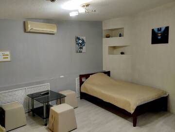 Фото номера Стандартный семейный номер Гостиница Rest Home г. Нижний Новгород 10