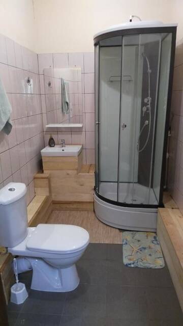 Фото номера Двухместный номер с 2 отдельными кроватями и общей ванной комнатой Гостиница Гостиница Шинель г. Нижний Новгород 4
