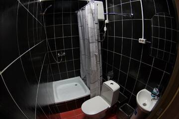 Фото номера 1-местный номер эконом Гостиница Купец г. Нижний Новгород 4