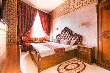 Фото номера Комфорт двухместный (1 кровать) Гостиница Гостиница Golden House г. Нижний Новгород 6