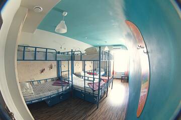 Фото номера Кровать в 8-ми местном номере  Хостел Best Days Hotel г. Нижний Новгород 12