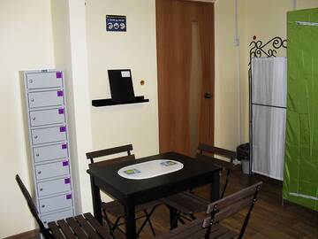 Фото номера Односпальная кровать в номере на 8 человек Хостел Хостел Home Hostel NN г. Нижний Новгород 8